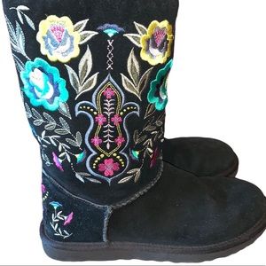 UGG Embroidered Flower Juliette Black Boots 6